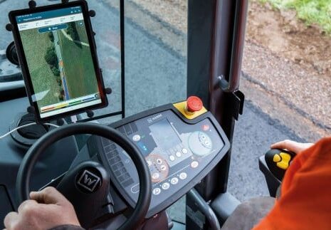 In 2026, roller manufacturer Hamm is offering an extensive assortment of innovative digital solutions to simplify and automate compaction in road construction and earthworks, opening up a new dimension of efficiency, quality and process reliability.