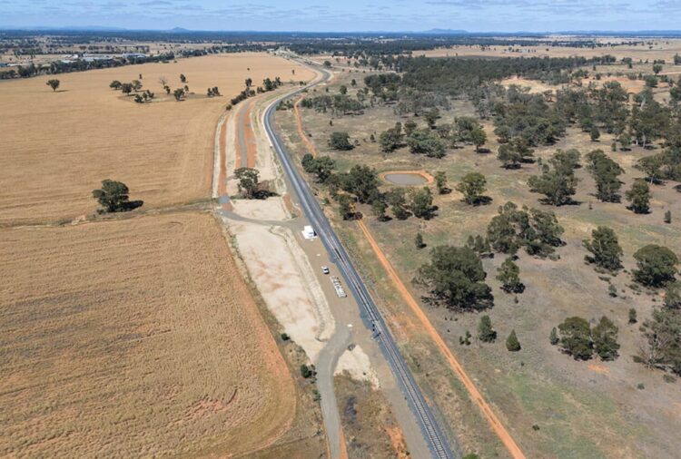 Construction has wrapped up on one of the Inland Rail project’s largest work packages, the 170-kilometre Stockinbingal to Parkes section in New South Wales.
