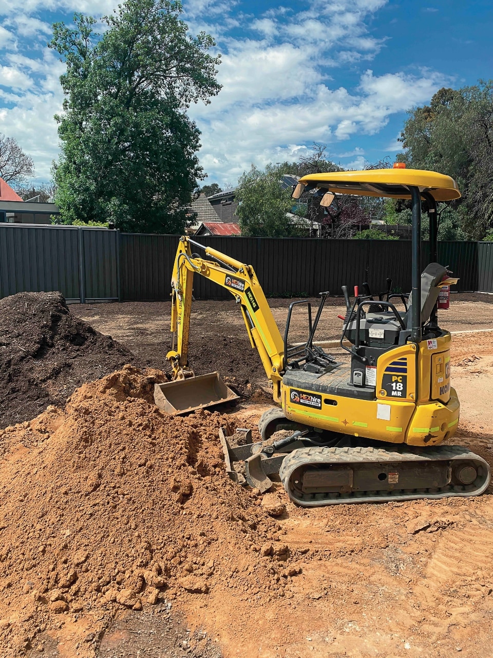 Komatsu has played an increasing role in supporting HEXhire’s growth for the past five years, with a total Komatsu fleet of over 20 new and used machines.