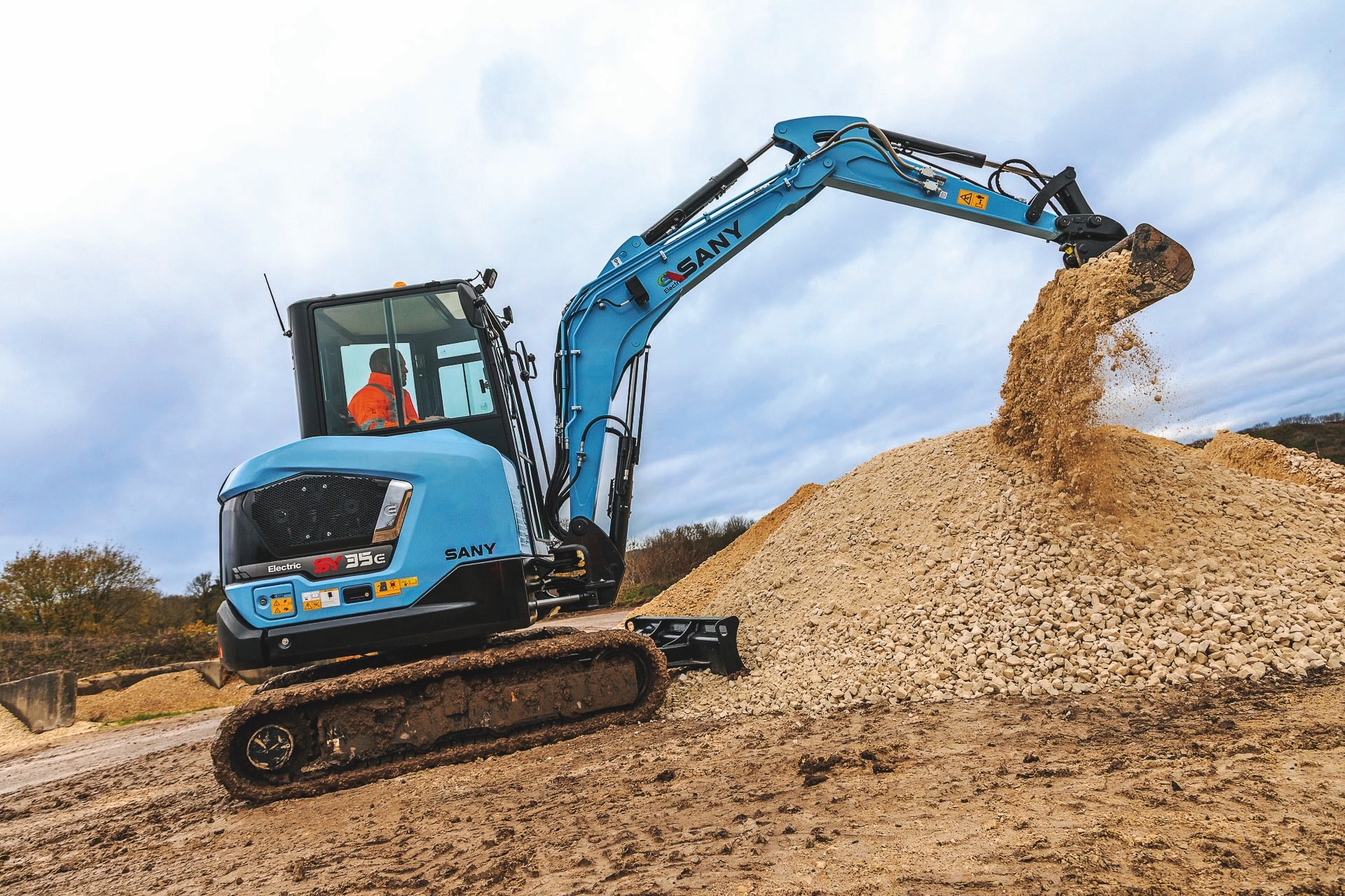 CEA and SANY electric excavators: deployment lessons for road project teams