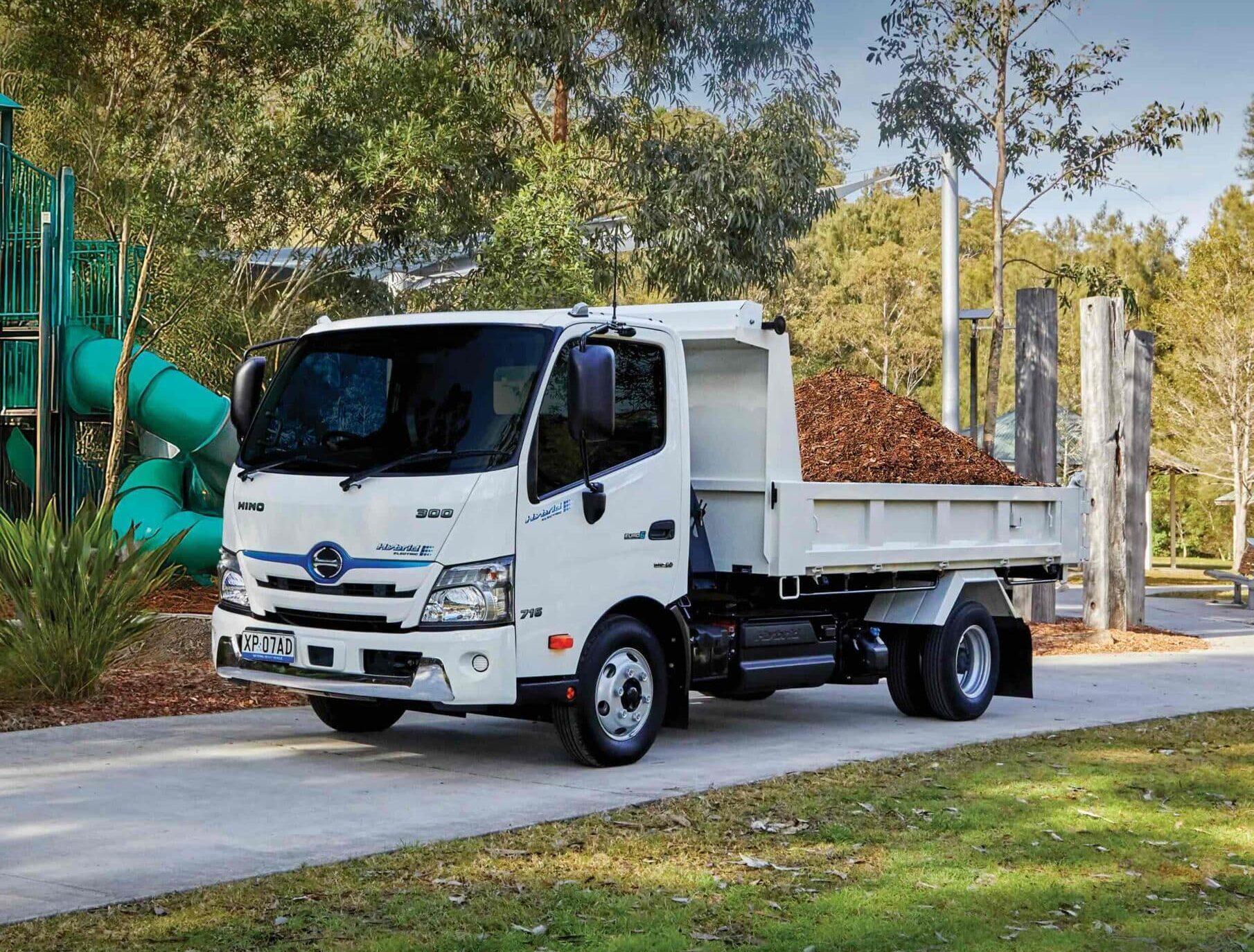 Hino 300 Series Hybrid Electric: fleet design and cost notes for engineers