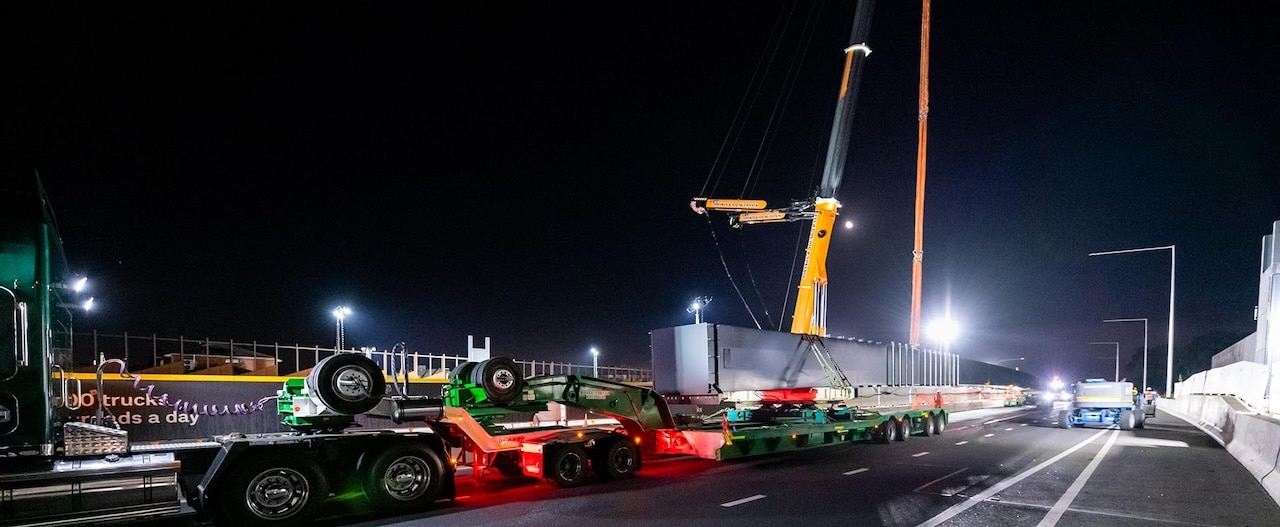 M80 Ring Road Completion gantry: traffic loading and design notes for engineers